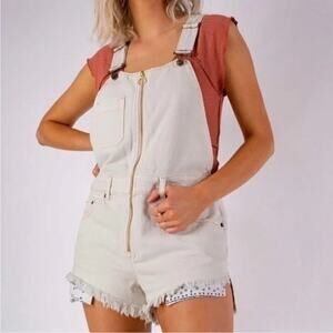 NWT We The Free Free People Sunkissed Denim Overall Shorts Size 8